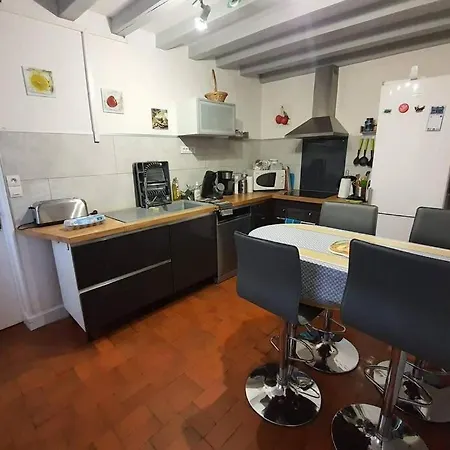 Chaumiere Du Chateau D'o Et Sa Mini Ferme ,gite 21couchages