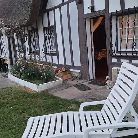 Chaumiere Du Chateau D'o Et Sa Mini Ferme ,gite 21couchages Goupil-Othon
