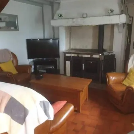 Chaumiere Du Chateau D'o Et Sa Mini Ferme ,gite 21couchages Holiday home