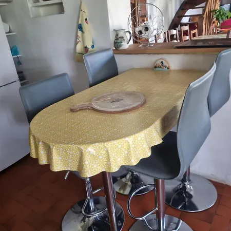 Chaumiere Du Chateau D'o Et Sa Mini Ferme ,gite 21couchages *